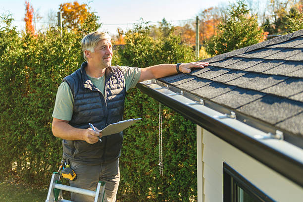 Professional Roof Replacement technician working in Ridge Spring, SC